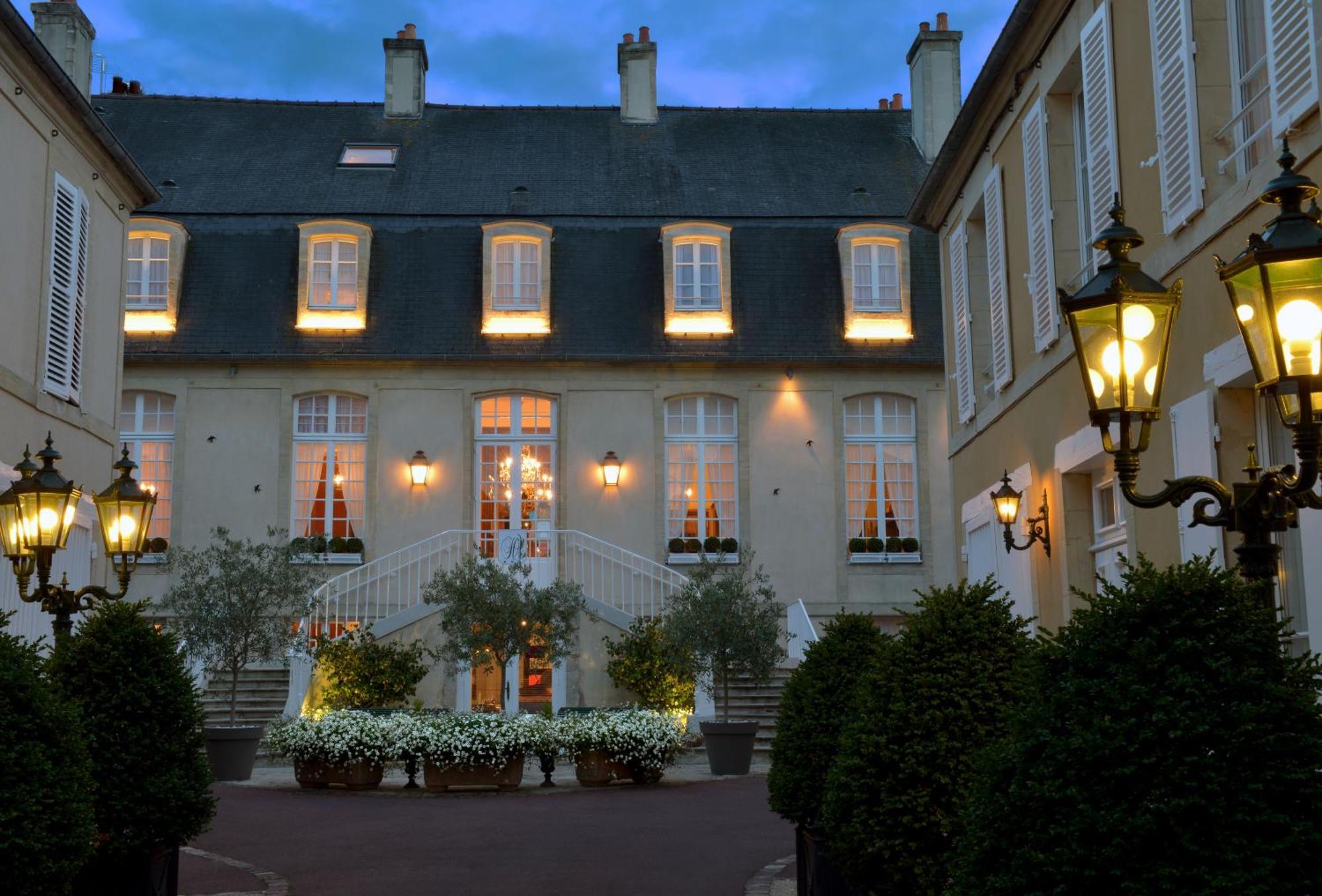 Hotel D'Argouges Bayeux Kültér fotó